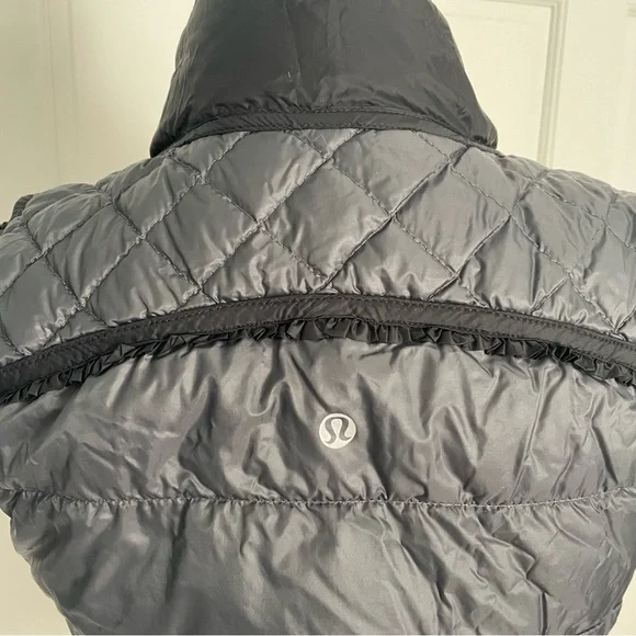 lululemon athletica black/gray down reversible vest size 6 - Picture 8 of 9